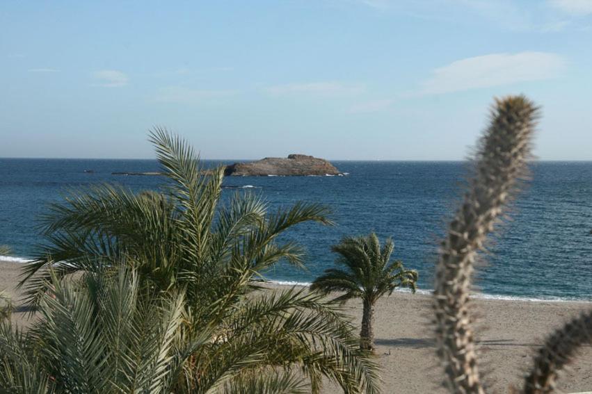 Hotel Las Palmas Carboneras Bagian luar foto