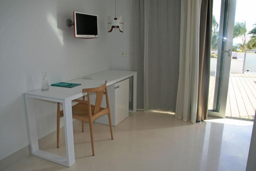 Hotel Las Palmas Carboneras Bagian luar foto
