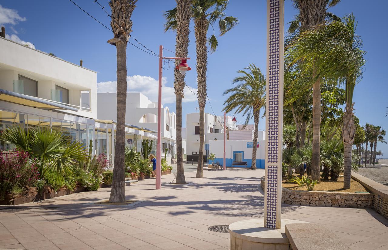 Hotel Las Palmas Carboneras Bagian luar foto